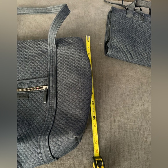 Vera Bradley weekender and toiletries hanging bag in Denim. Bundle - Picture 13 of 13